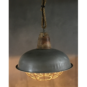 Stoere stalen hanglamp
