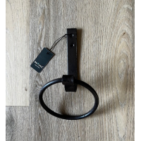 Gietijzeren zwarte handdoekring.