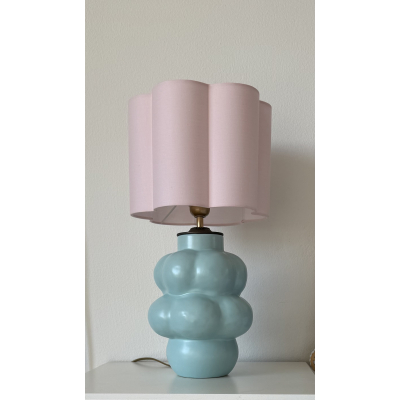 Mintgroene tafellamp met roze kap Mintgroene tafellamp met roze kap